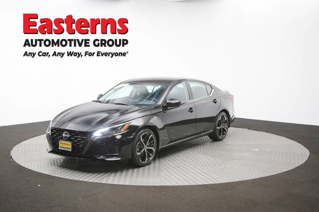 Used 2025 Nissan Altima 2.5 SR FWD image 51