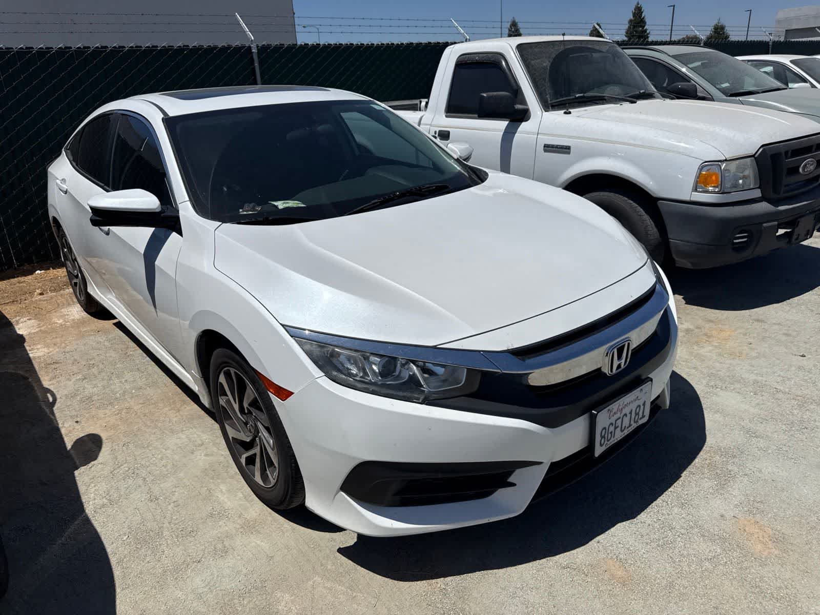Used 2018 Honda Civic EX image 3