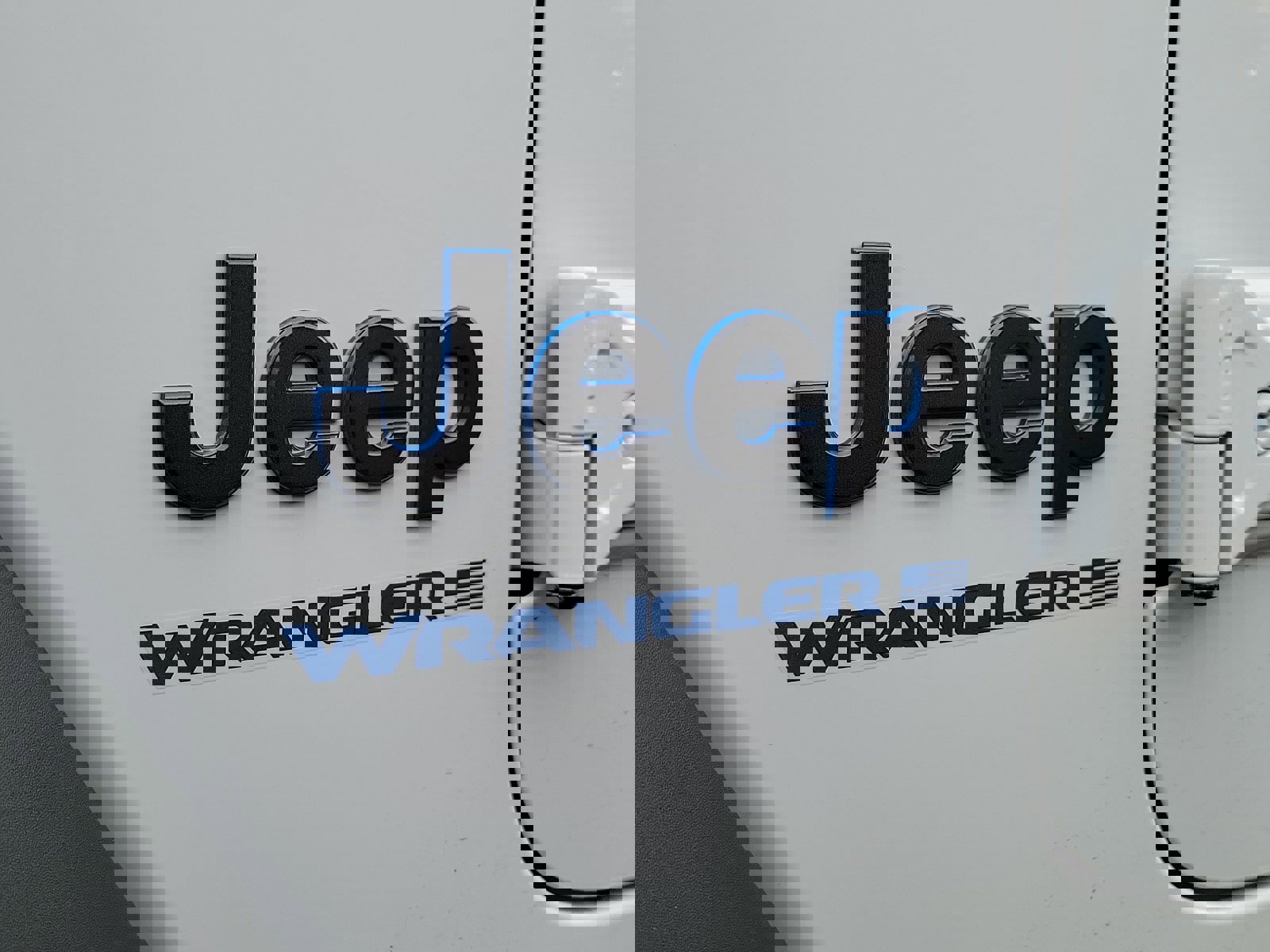 New 2023 Jeep Wrangler Rubicon image 6