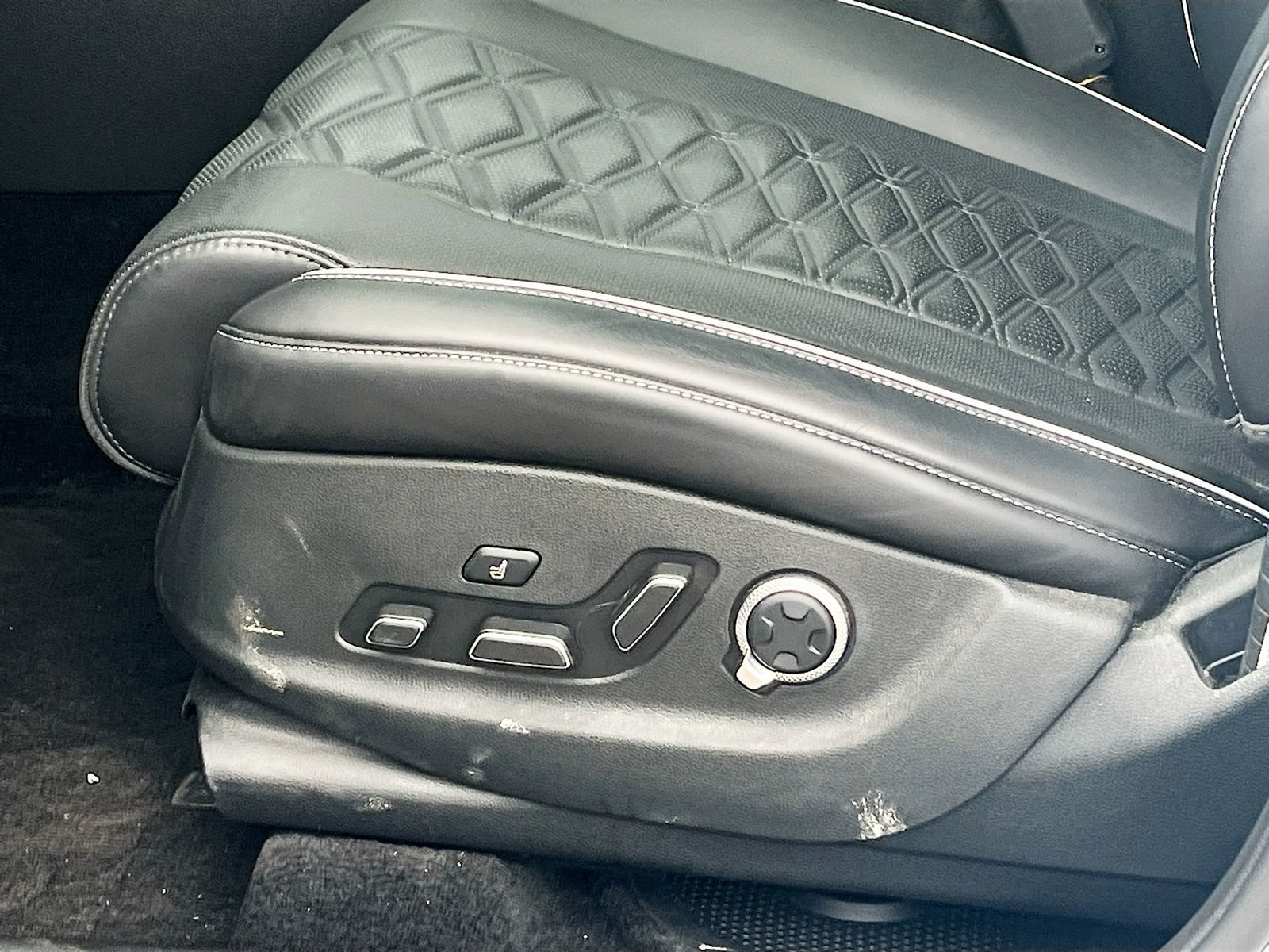 Used 2025 Genesis GV80 3.5T e-SC AWD/4WD image 20