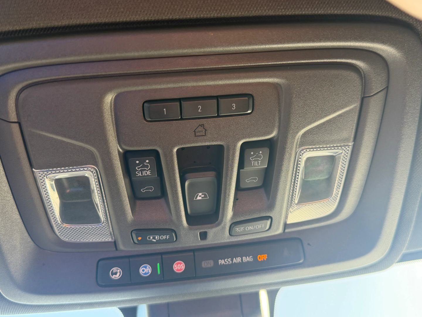 Used 2022 GMC Sierra 1500 Denali w/ Denali Reserve Package image 26