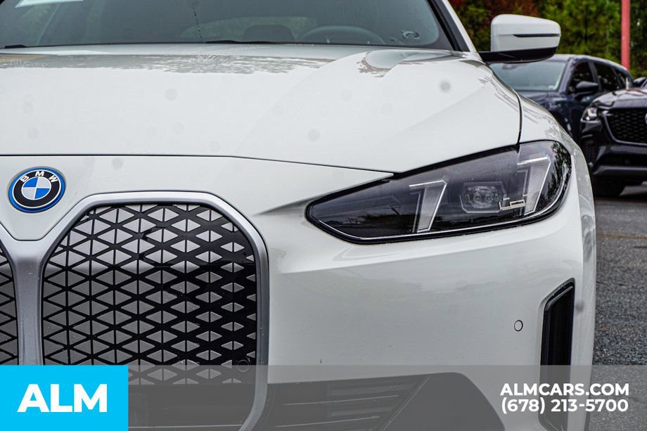 Used 2025 BMW i4 eDrive40 image 12