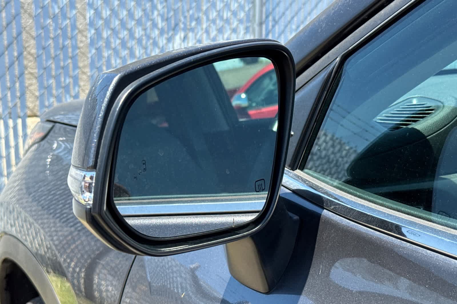 Certified 2020 Toyota Highlander LE FWD image 11