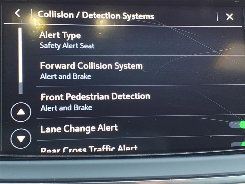 Used 2024 Buick Enclave Premium image 8