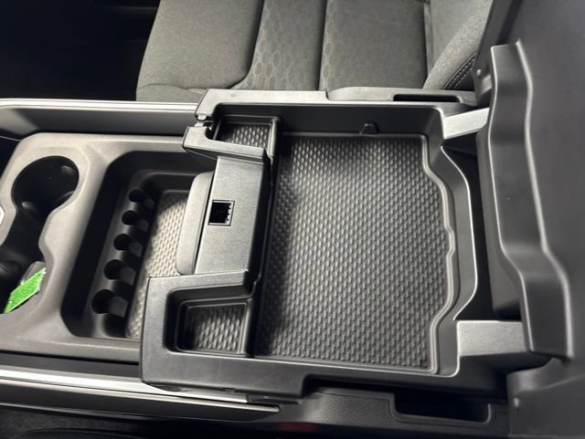New 2026 RAM 1500 Express AWD/4WD image 40