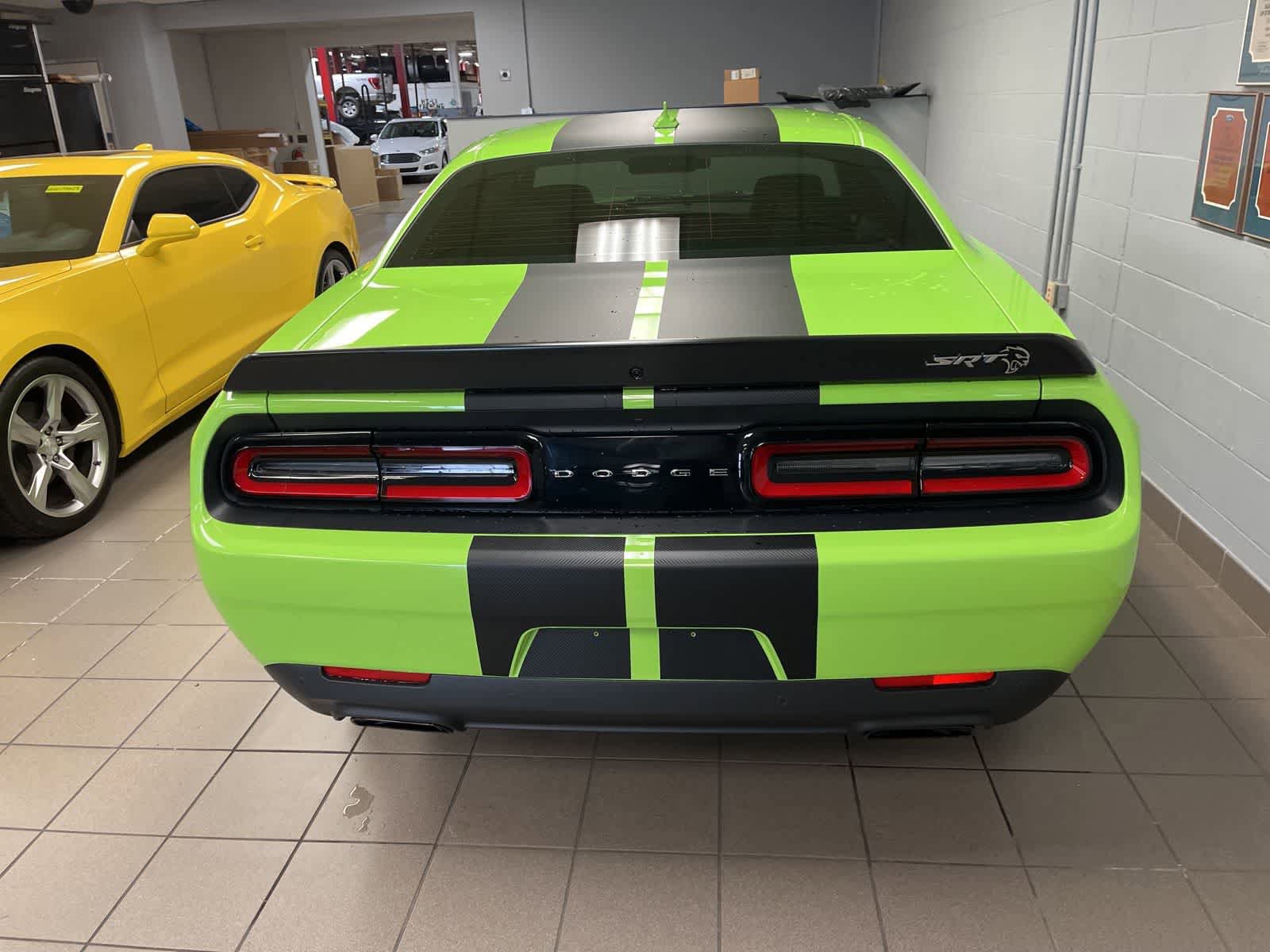 Used 2019 Dodge Challenger SRT Hellcat w/ Plus Package RWD image 12