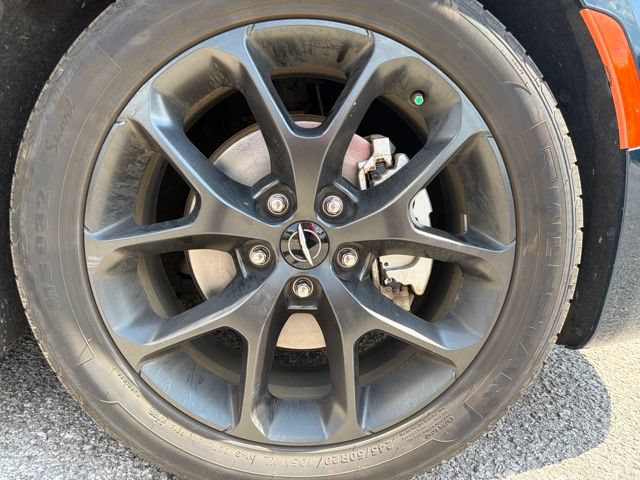 Used 2025 Chrysler Pacifica Limited FWD image 12