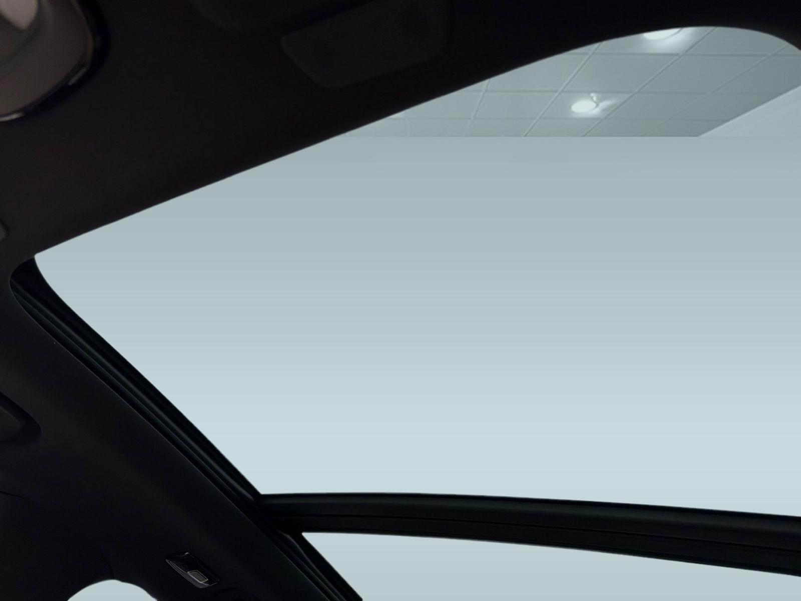 New 2026 Volvo XC90 B6 Plus AWD/4WD image 15
