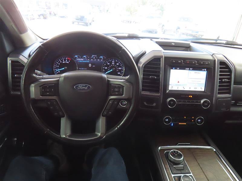 Used 2019 Ford Expedition Platinum AWD/4WD image 24