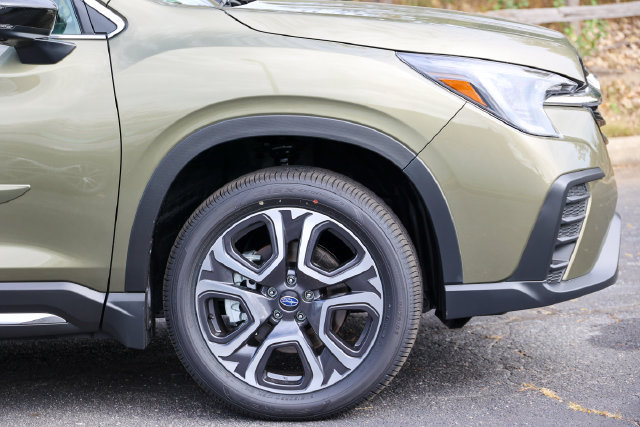 New 2027 Subaru Ascent Limited AWD/4WD image 17