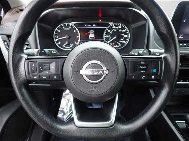 Used 2023 Nissan Rogue SV FWD image 13
