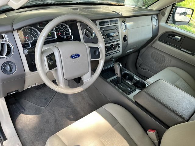 Used 2013 Ford Expedition XL w/ HD Trailer Tow Pkg AWD/4WD image 9