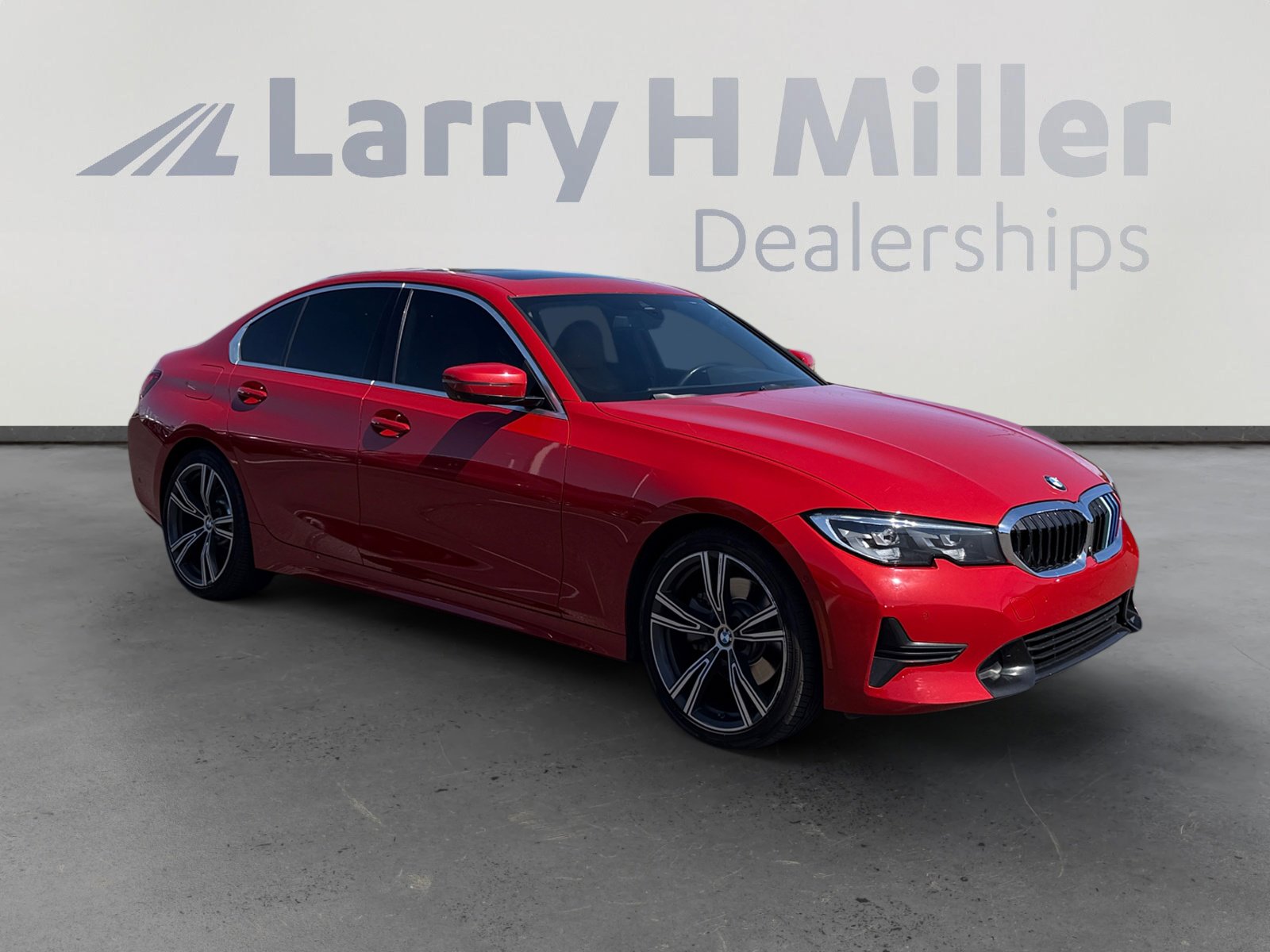 Used 2020 BMW 330i Sedan w/ Parking Assistance Package RWD image 7