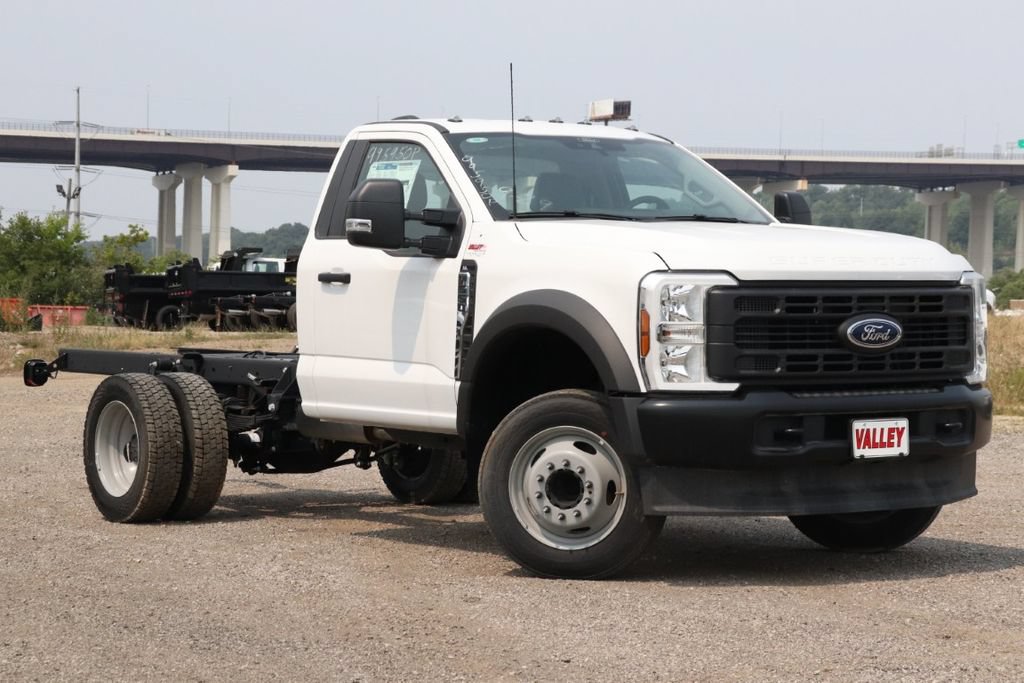 New 2026 Ford F550 2WD Regular Cab Super Duty w/ Snow Plow Prep Package image 2