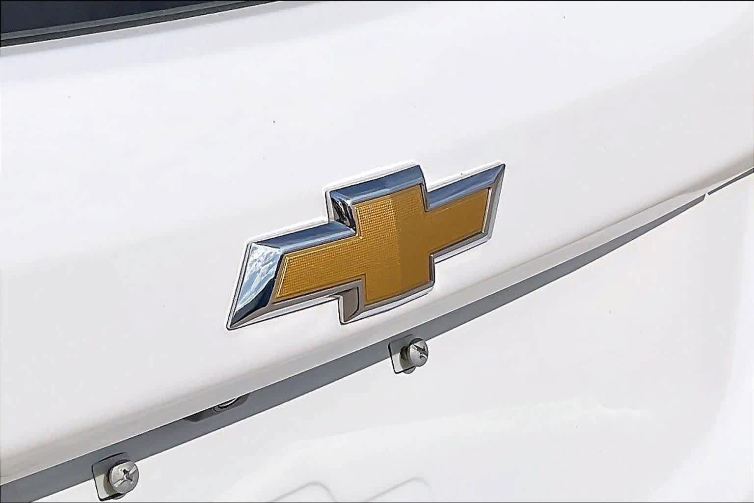 Used 2024 Chevrolet Equinox LS w/ Driver Confidence II Package FWD image 28