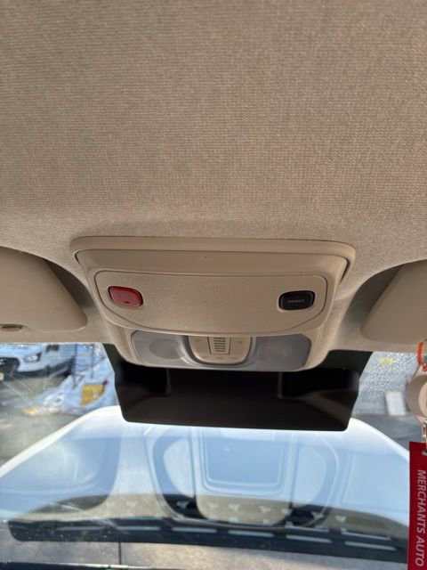 Used 2025 RAM ProMaster 2500 w/ Convenience Group image 28