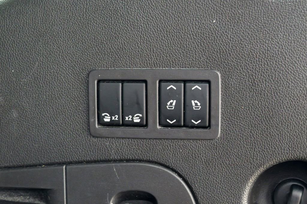 Used 2015 Chevrolet Tahoe LTZ image 63