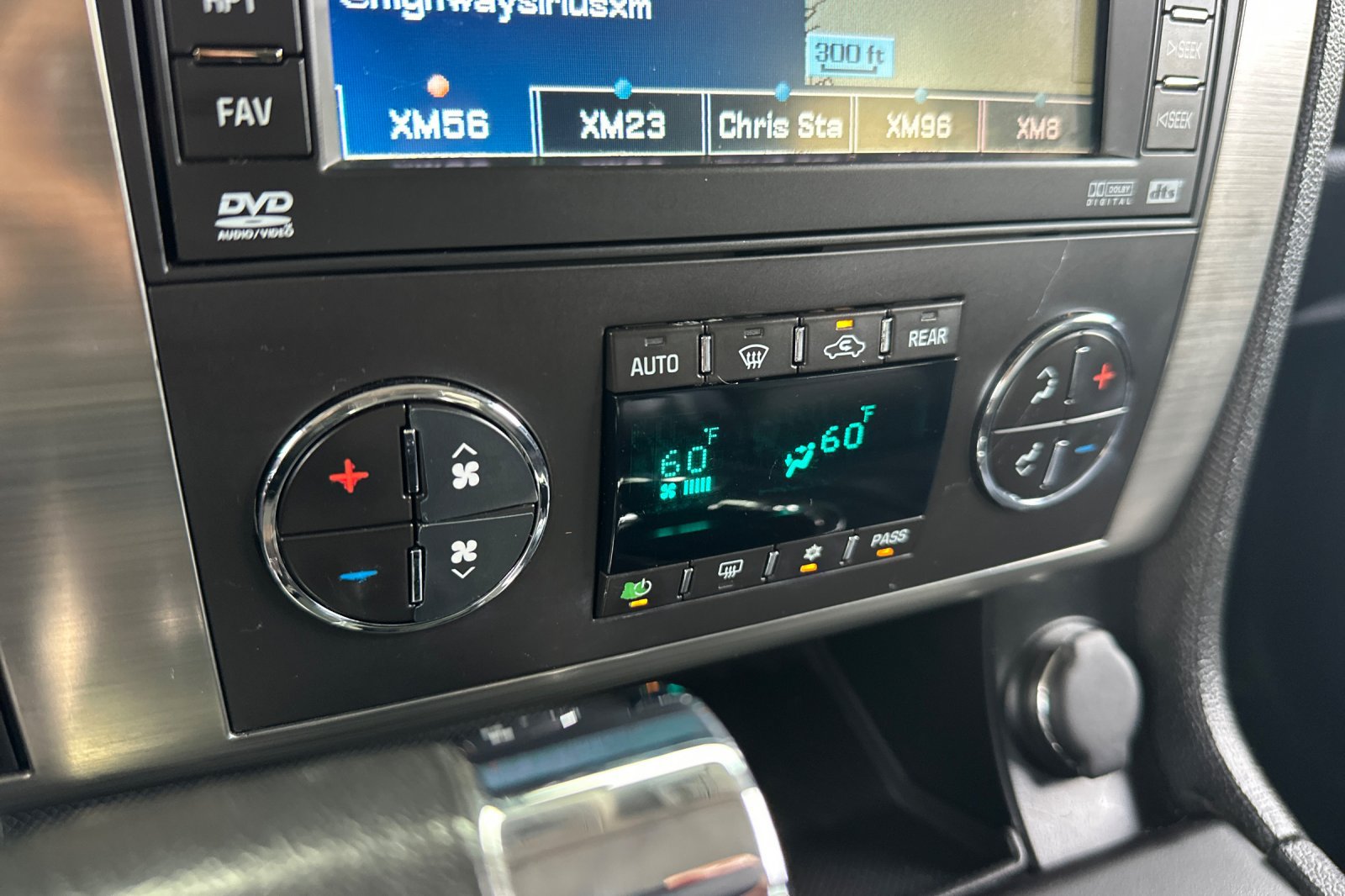 Used 2009 HUMMER H2 Luxury AWD/4WD image 28