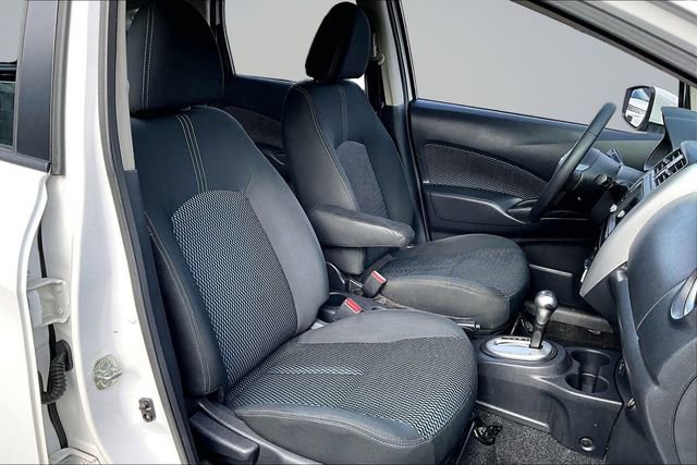 Used 2019 Nissan Versa Note SV FWD image 27