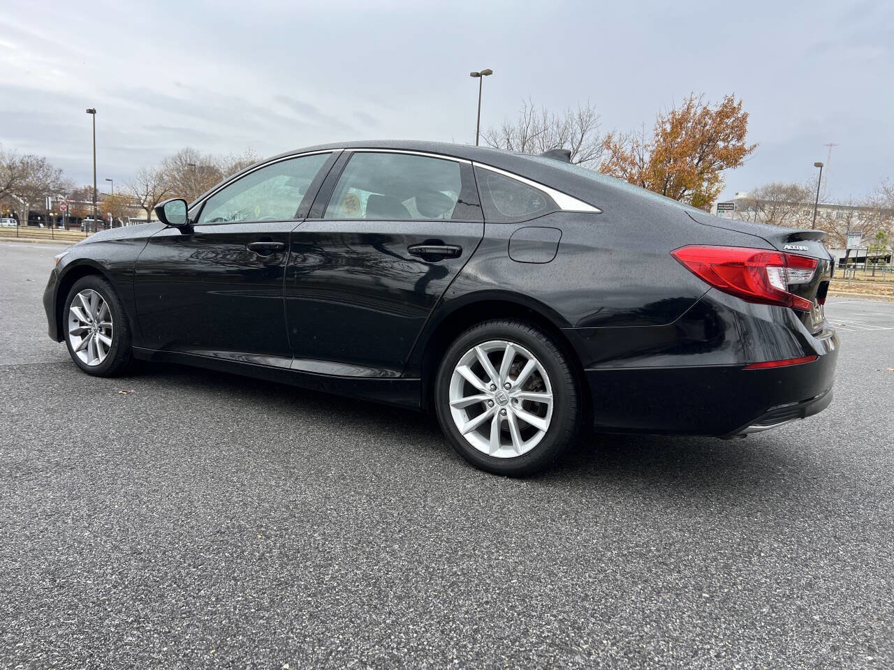 Used 2021 Honda Accord LX image 7