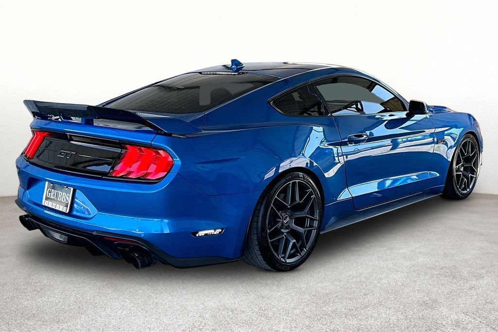 Used 2020 Ford Mustang GT Premium w/ GT Performance Package RWD image 2