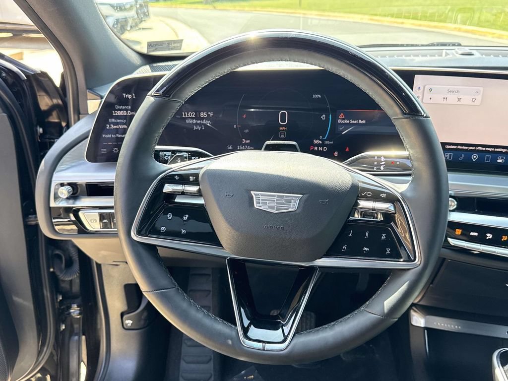 Certified 2025 Cadillac Lyriq Luxury w/ LPO, Floor Liner Package AWD/4WD image 32