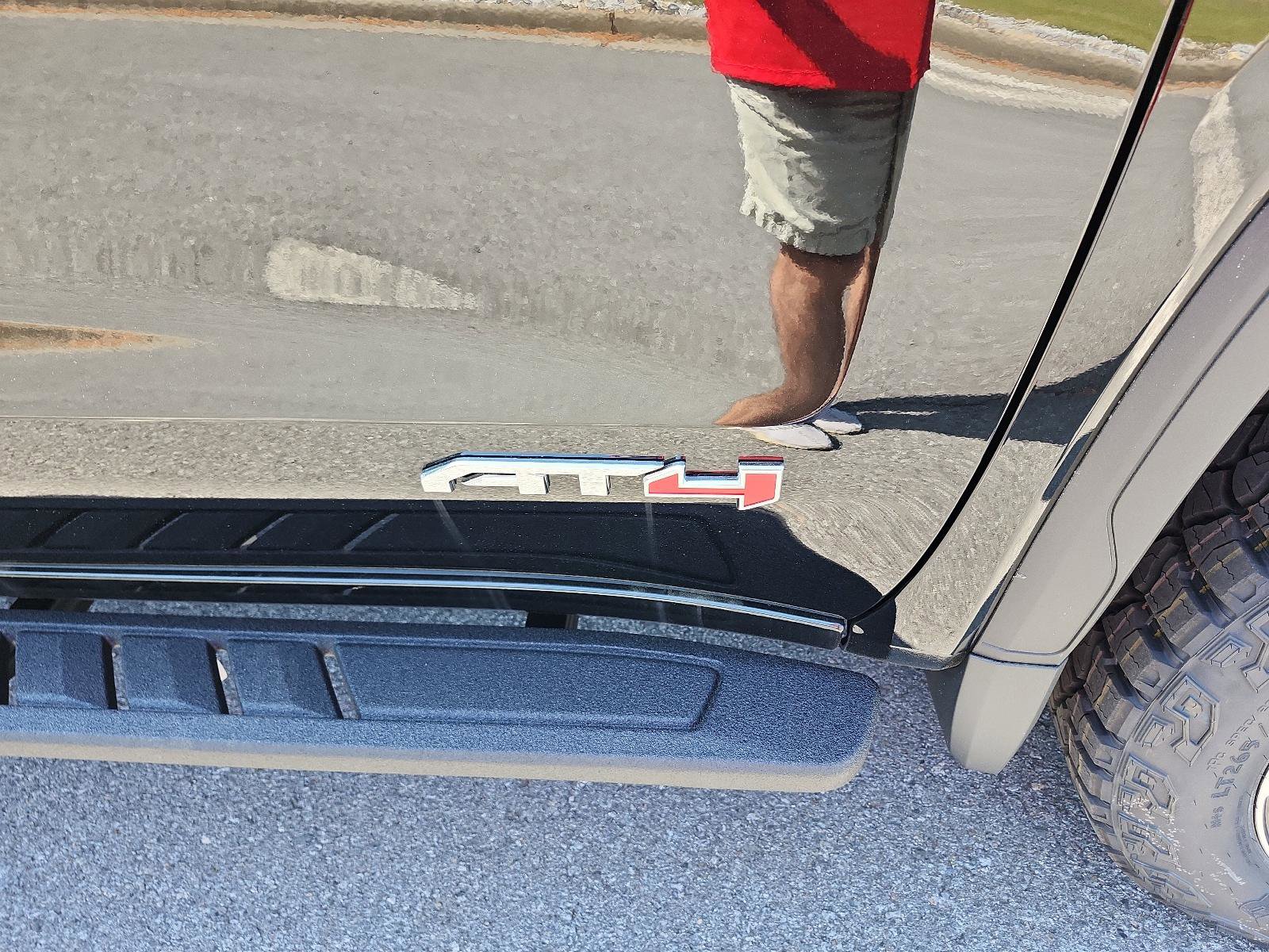 New 2026 GMC Sierra 1500 AT4 image 10