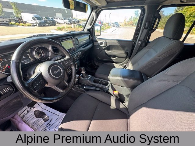 Certified 2022 Jeep Gladiator Sport AWD/4WD image 16