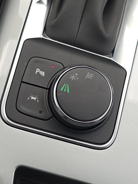 Used 2024 Chevrolet Blazer LT w/ Convenience Package FWD image 38
