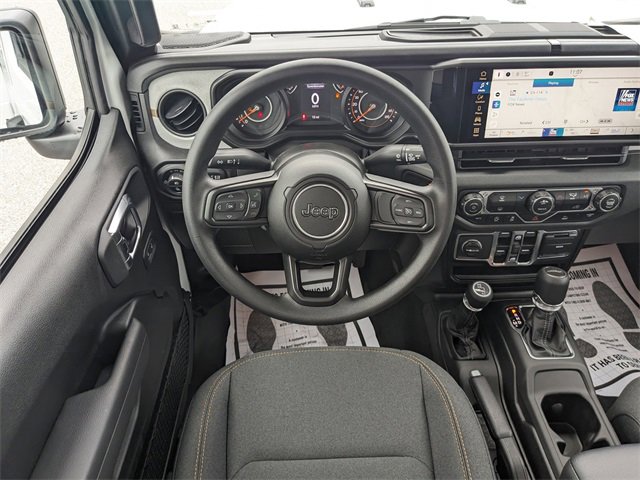 New 2025 Jeep Gladiator Sport image 15