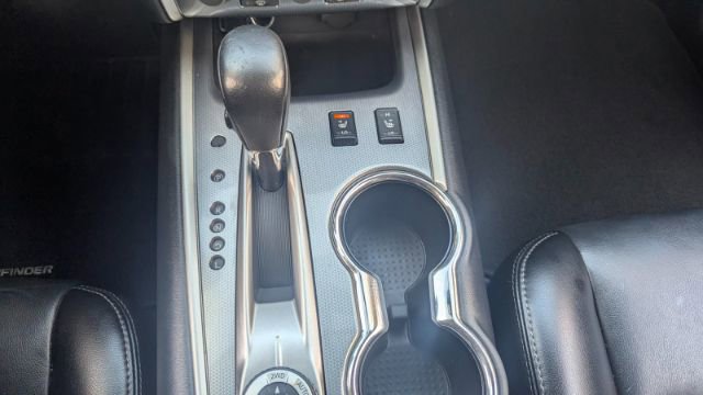 Used 2017 Nissan Pathfinder SL w/ SL Premium Package image 39