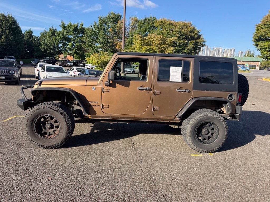 Used 2015 Jeep Wrangler Unlimited Sport w/ Quick Order Package 23S AWD/4WD image 4