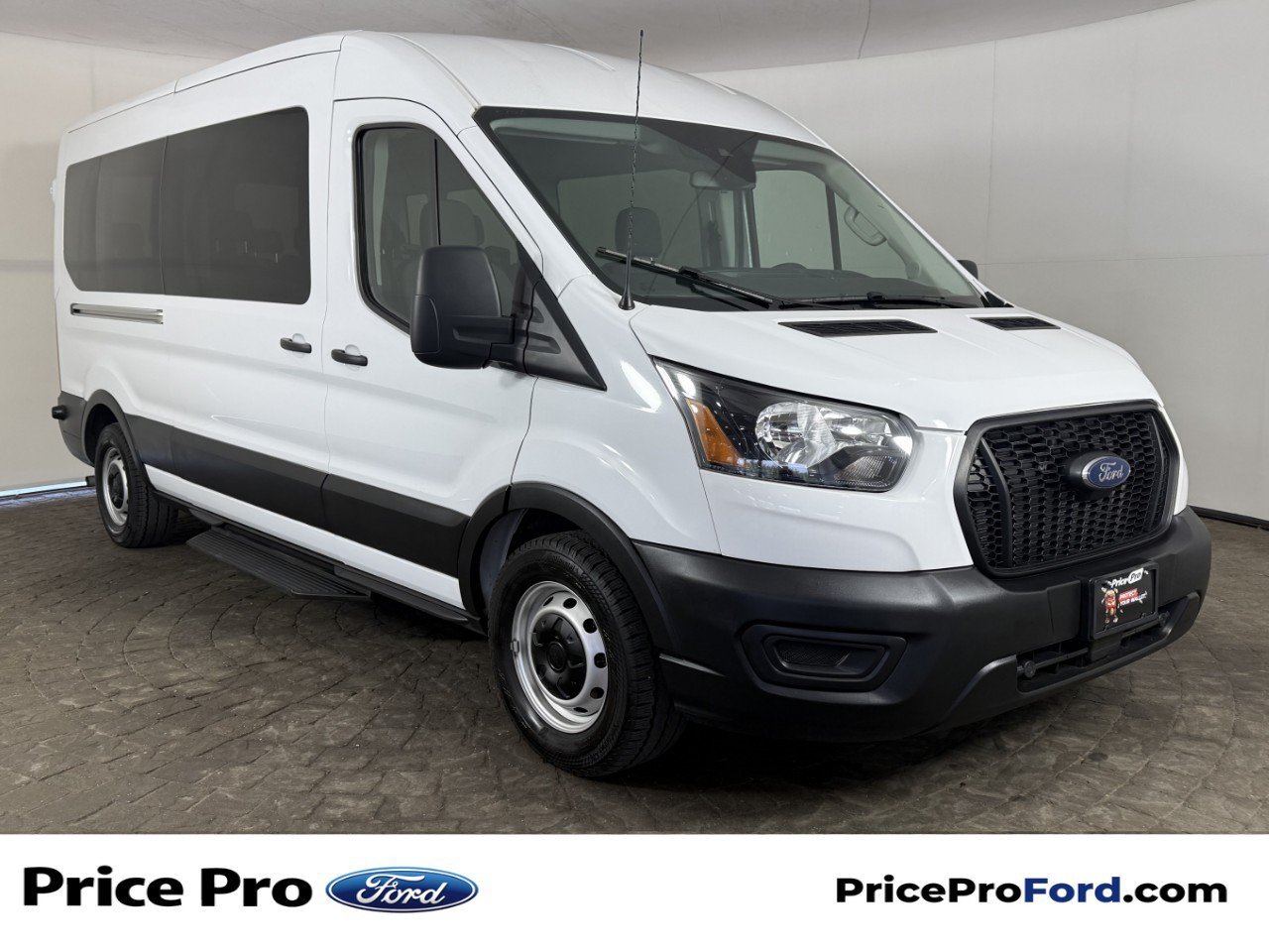 Used 2024 Ford Transit 350 XL RWD video 1