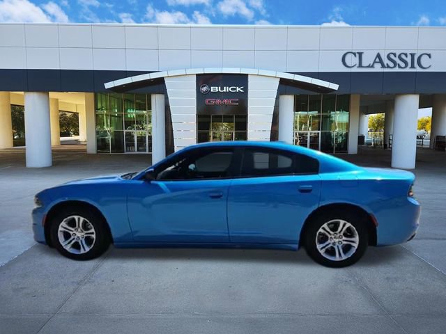 Used 2023 Dodge Charger SXT RWD image 5
