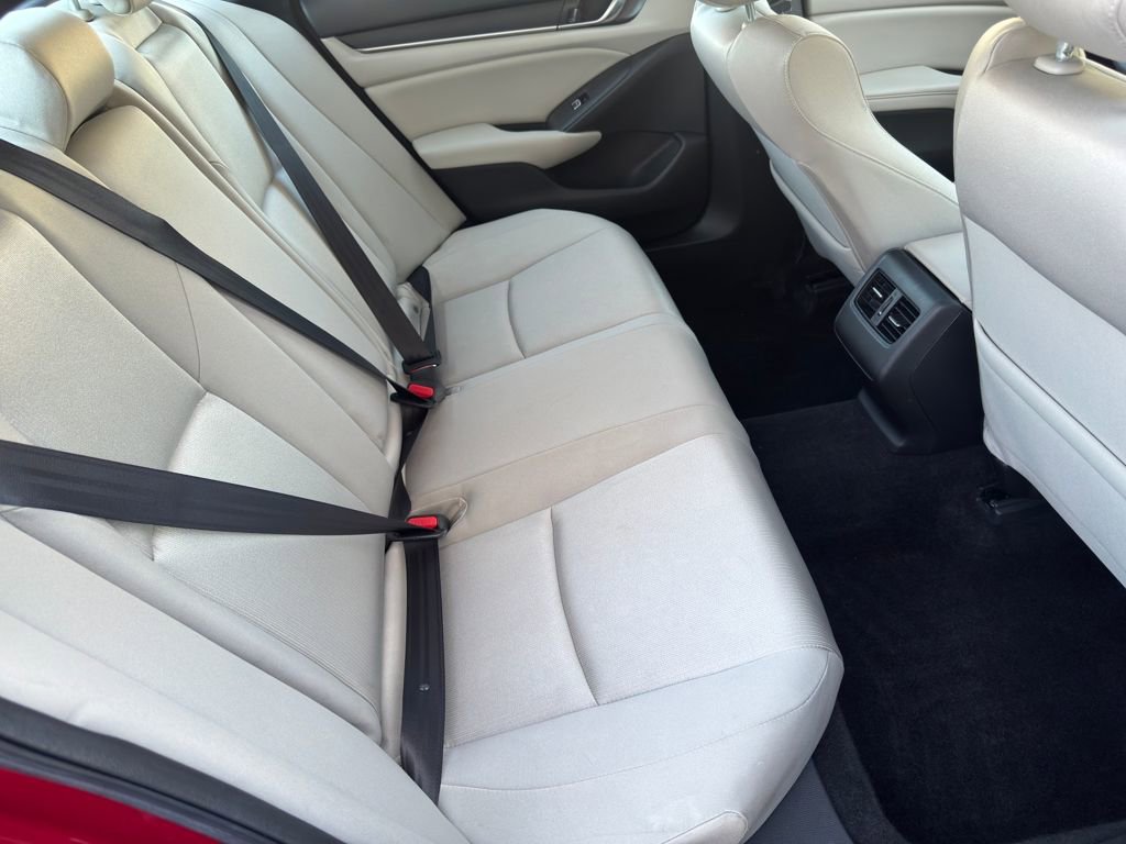 Used 2019 Honda Accord EX image 28