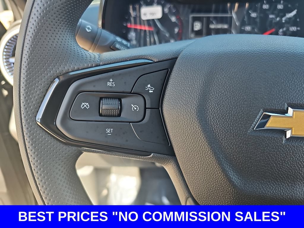 New 2026 Chevrolet Trax LS w/ LS Convenience Package FWD image 16