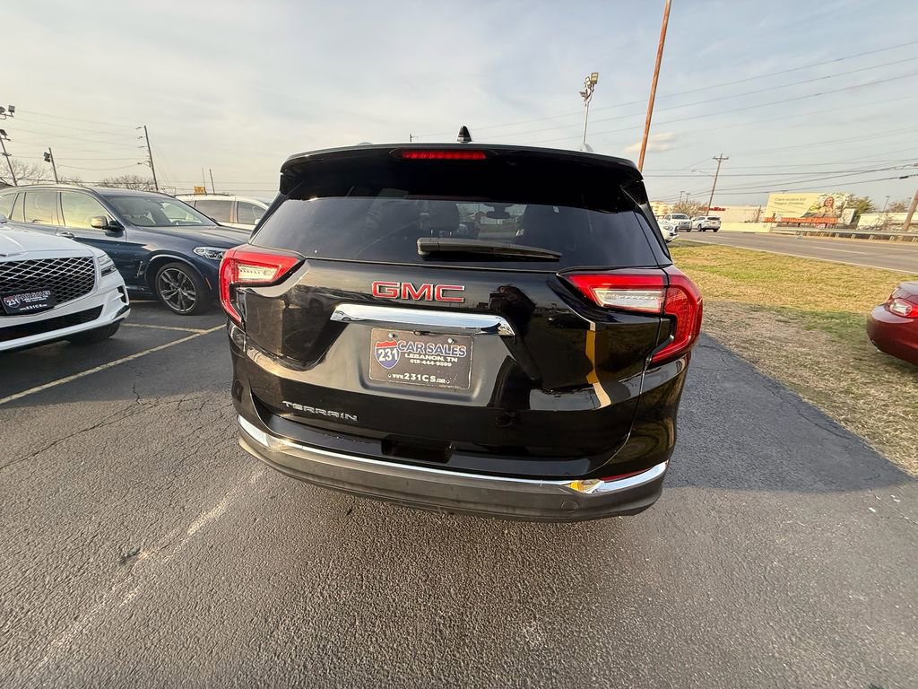 Used 2024 GMC Terrain SLT image 4