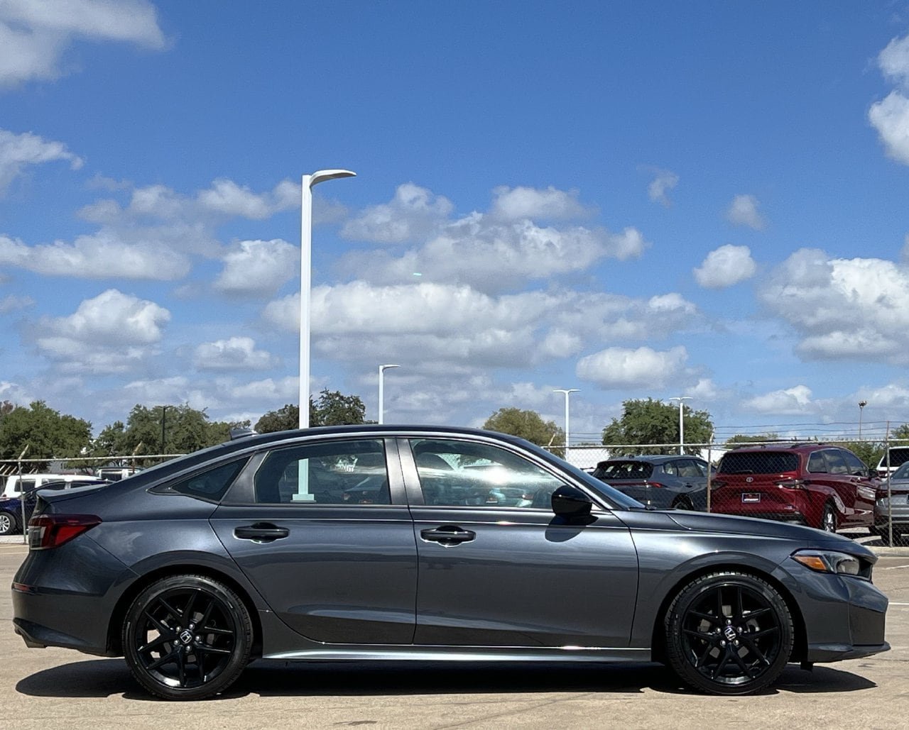 Used 2025 Honda Civic Sport image 3