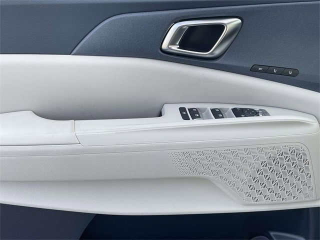 New 2026 Kia Carnival EX image 24