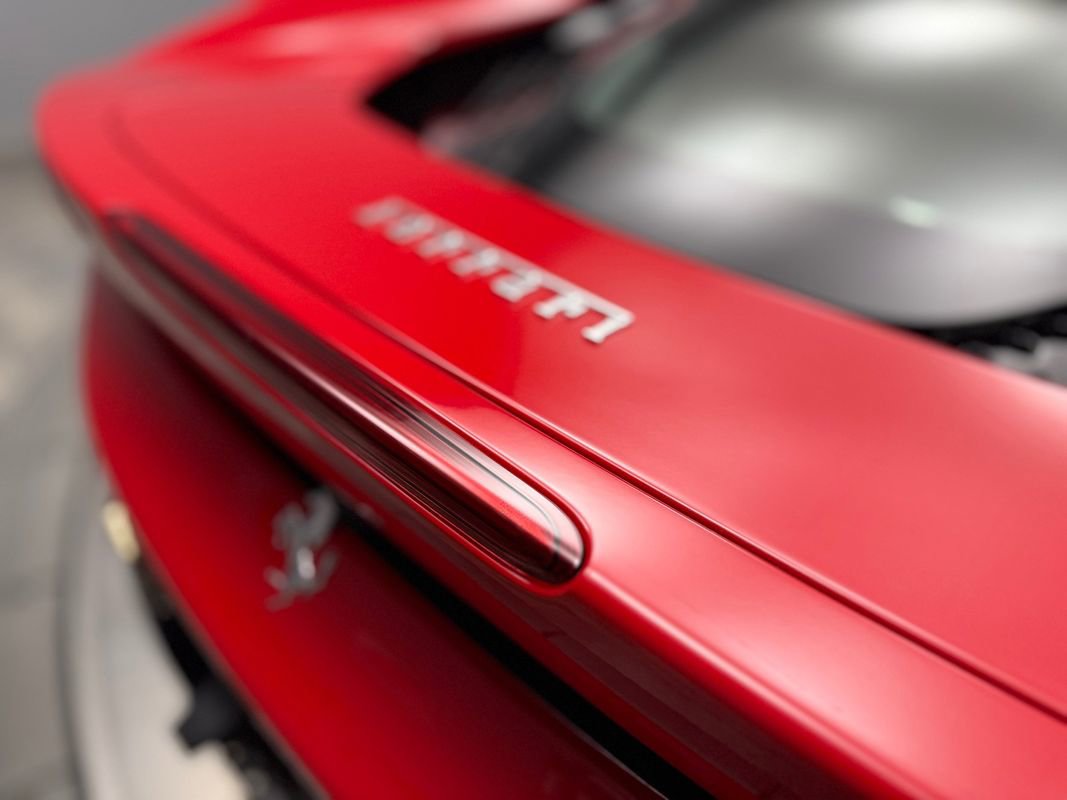 Used 2021 Ferrari SF90 Stradale AWD/4WD image 11