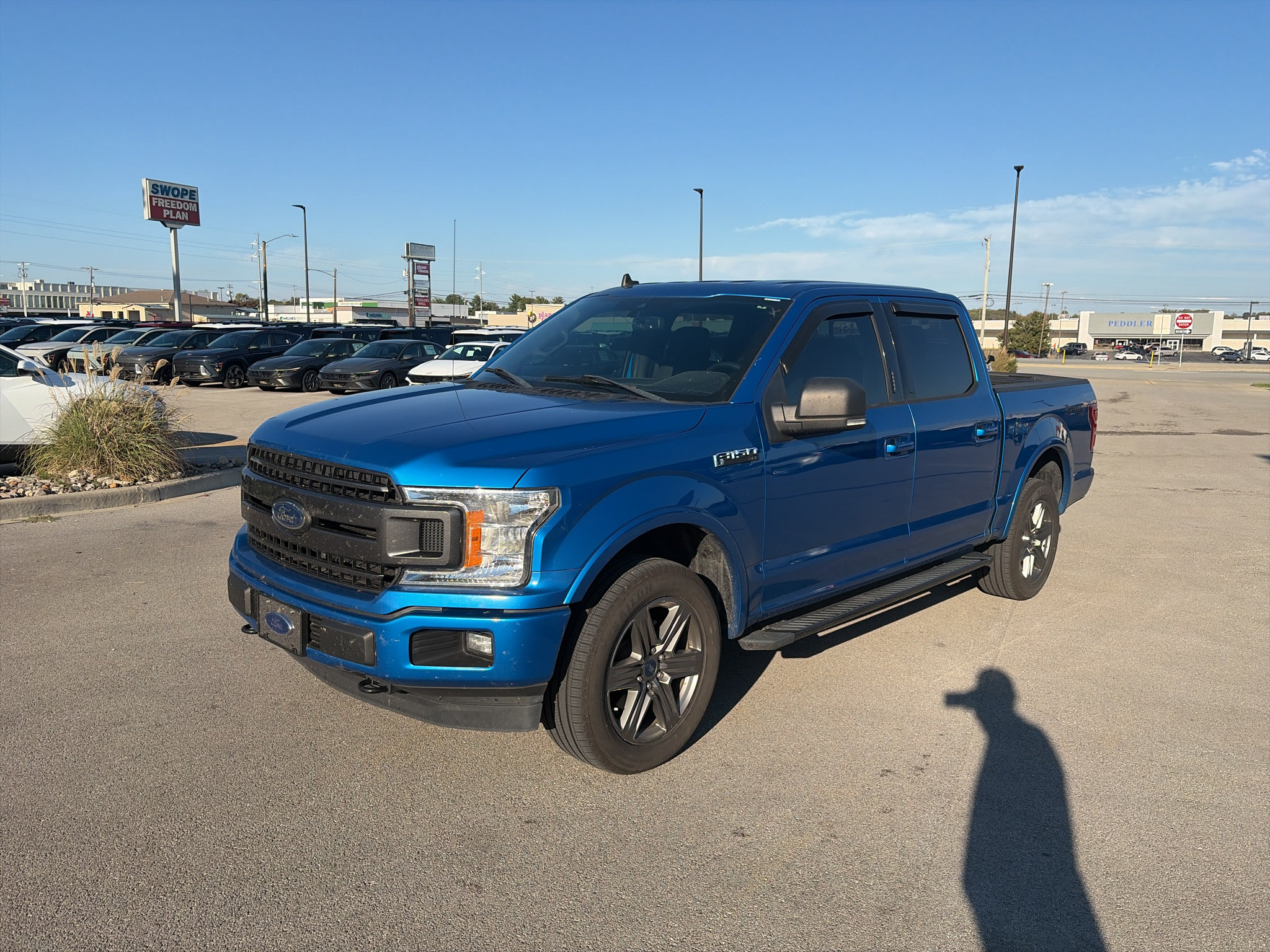 Used 2020 Ford F150 XLT w/ Equipment Group 302A Luxury AWD/4WD image 7