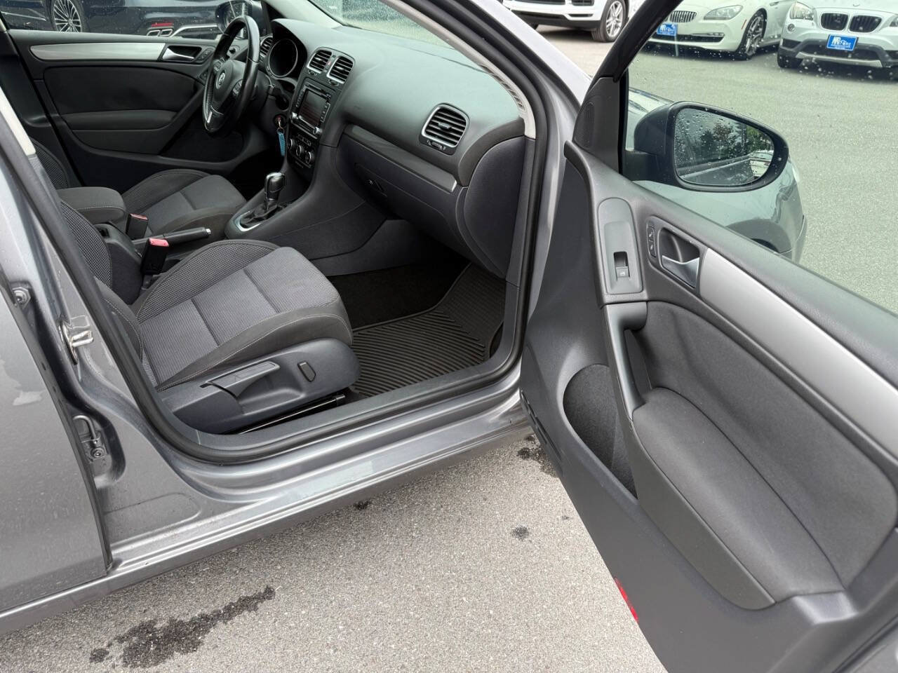Used 2014 Volkswagen Golf TDI FWD image 12