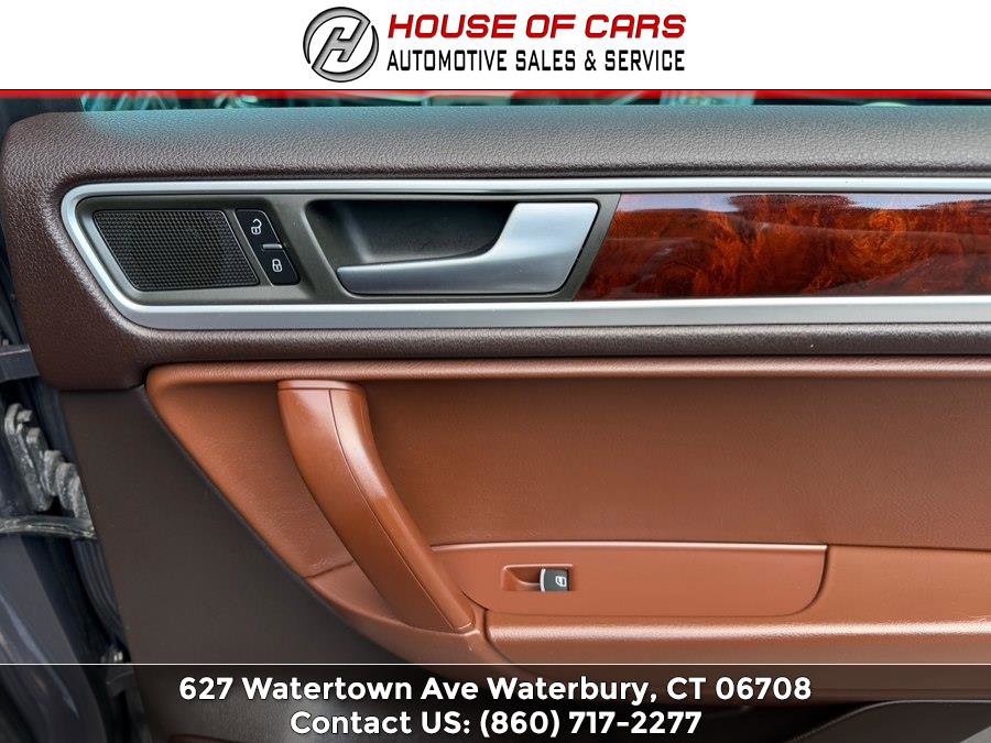 Used 2013 Volkswagen Touareg TDI AWD/4WD image 59