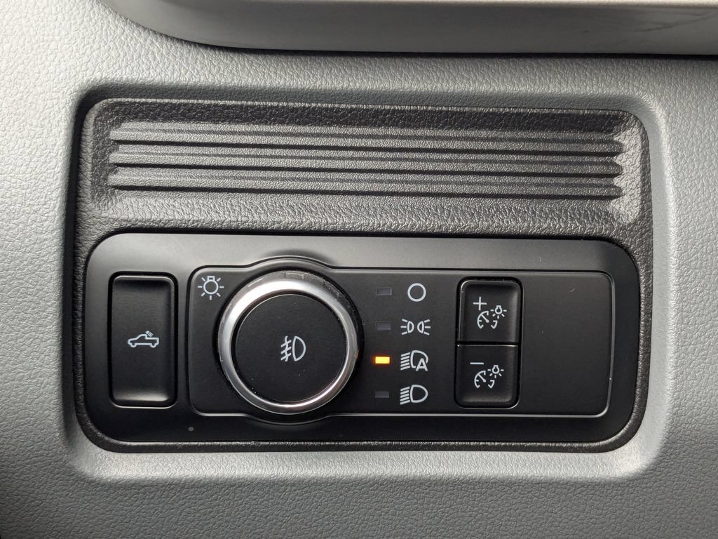 Used 2025 Ford F350 XLT AWD/4WD image 33