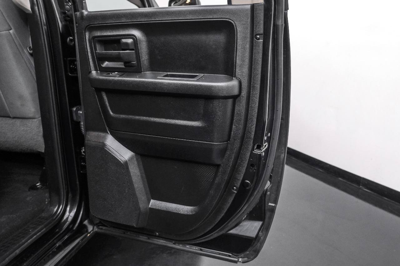 Used 2018 RAM 1500 Tradesman w/ Popular Equipment Group RWD image 39