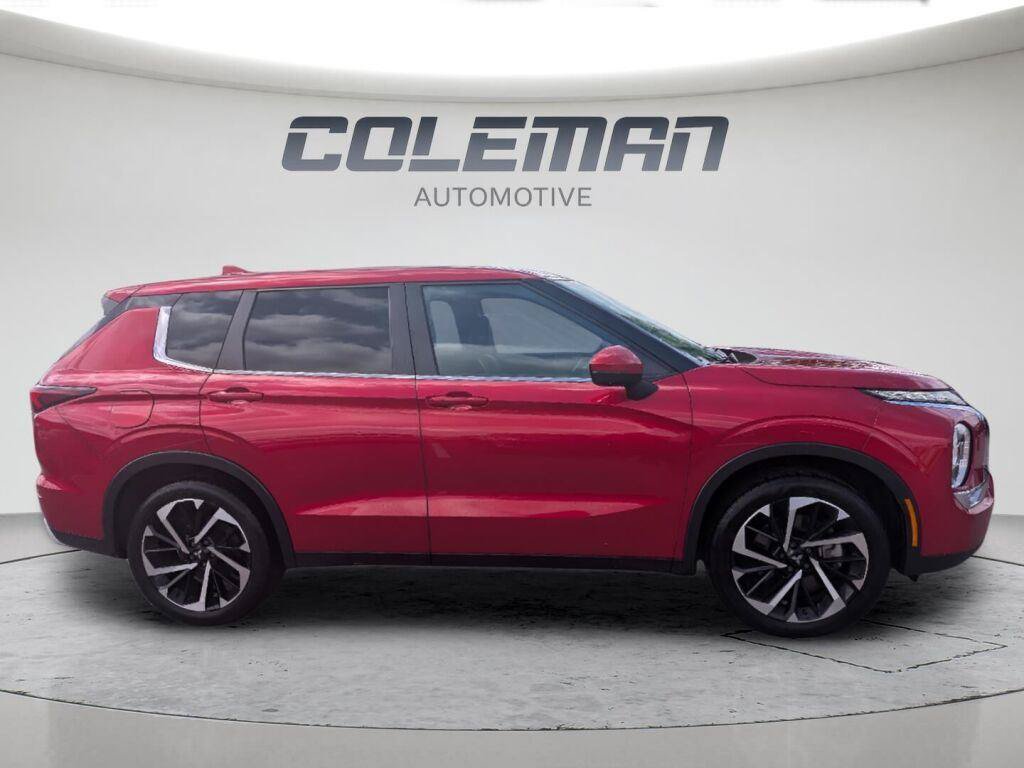 Used 2024 Mitsubishi Outlander SE AWD/4WD image 19