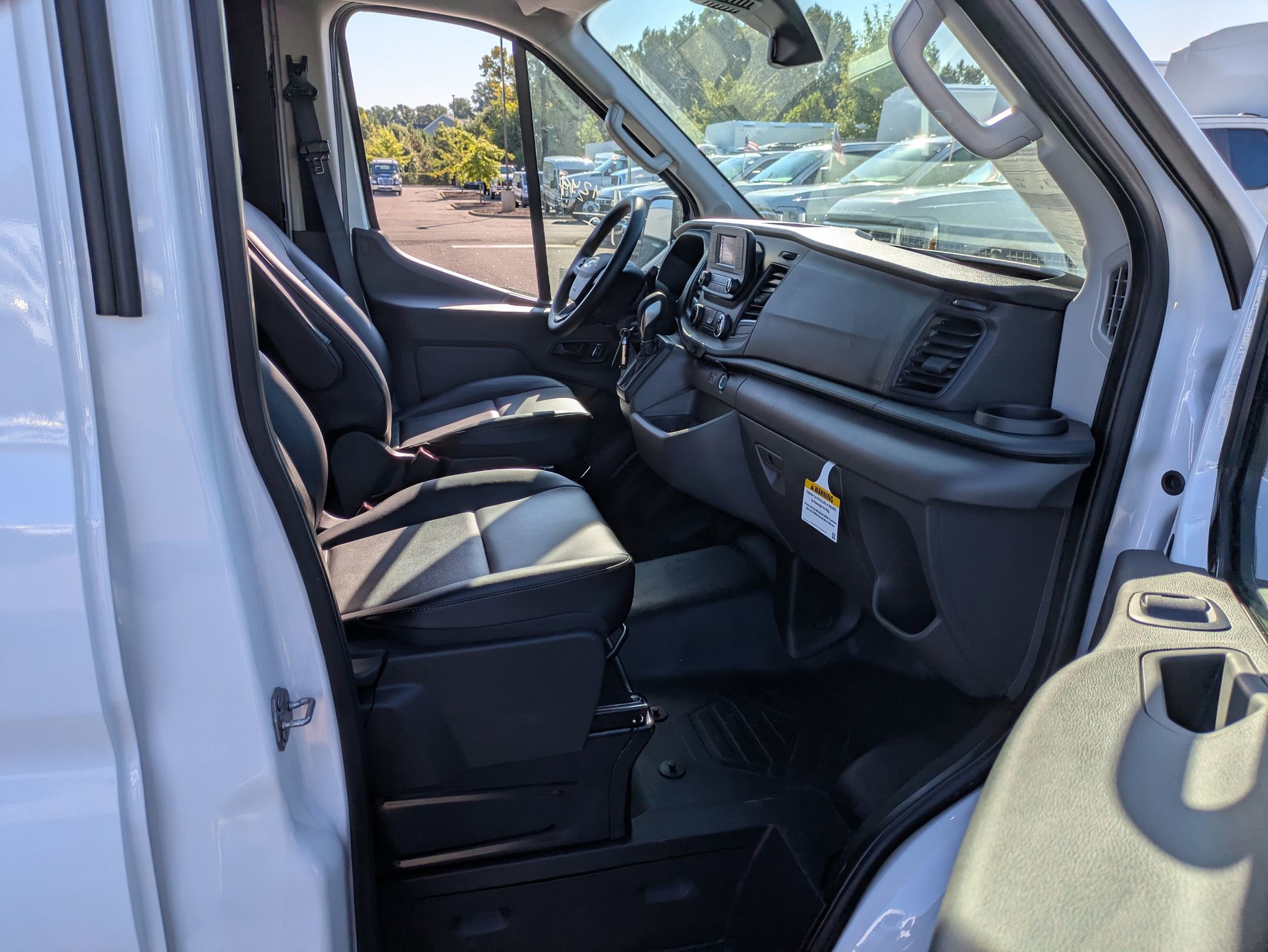 New 2025 Ford Transit 250 148 High Roof Extended w/ Load Area Protection Package image 27