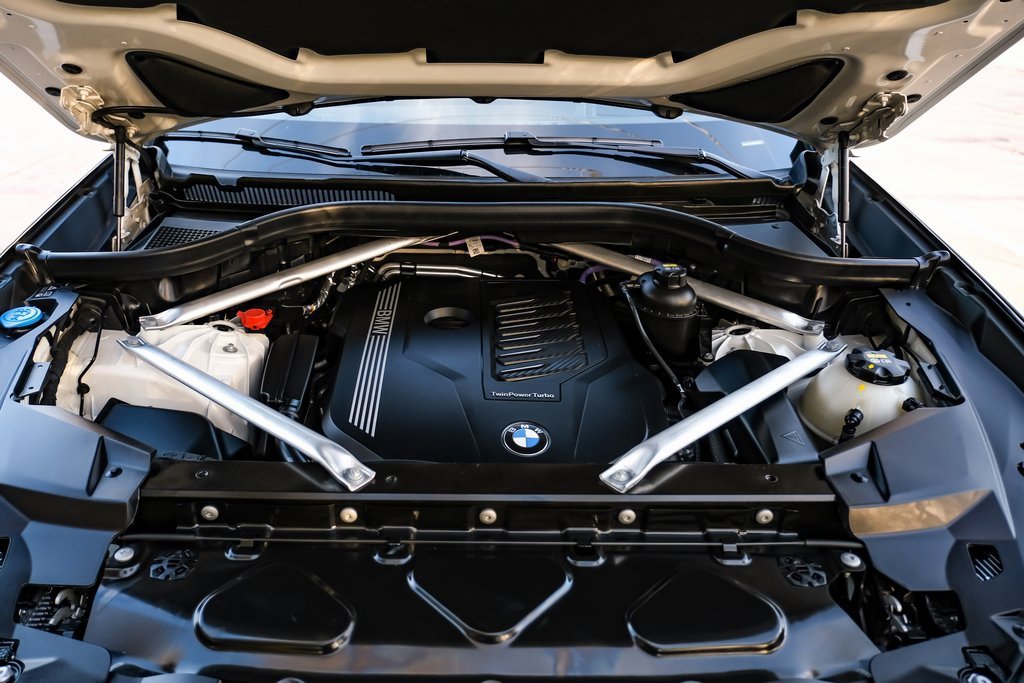 Used 2021 BMW X5 xDrive40i w/ Premium Package image 50