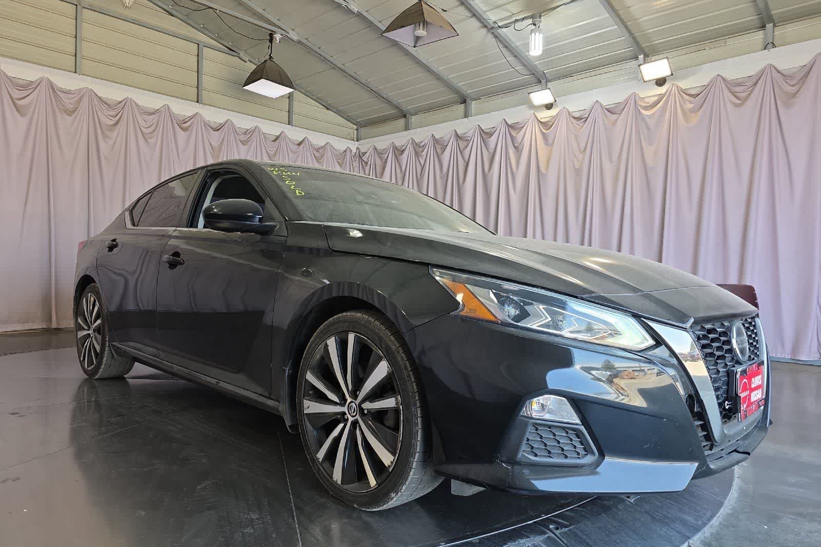 Used 2021 Nissan Altima 2.5 SR FWD image 10