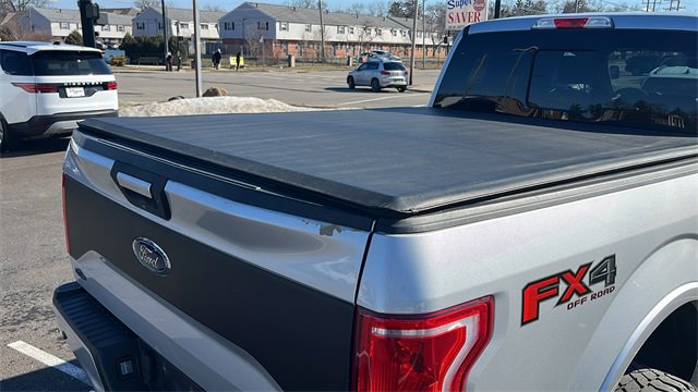 Used 2017 Ford F150 XLT w/ Equipment Group 302A Luxury image 5